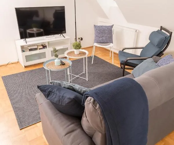 Апартаменты Cozy Kunsthaus *