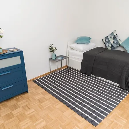 Cozy Kunsthaus Apartman *