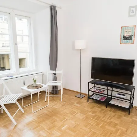 Cozy Kunsthaus Apartman *