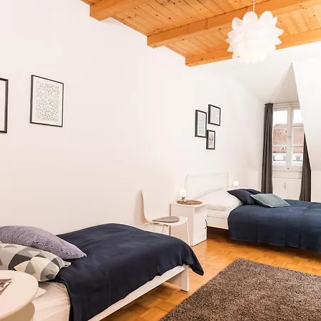 Apartment Cozy Kunsthaus