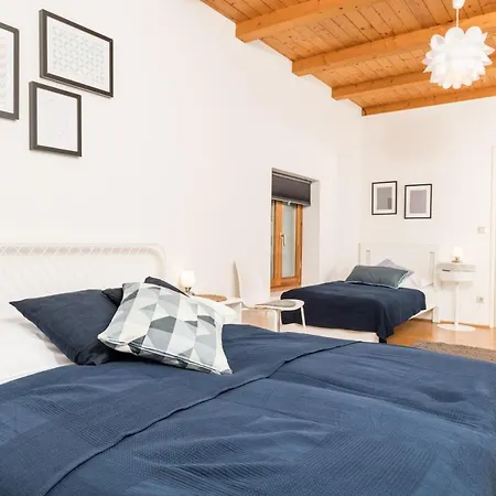 Apartment Cozy Kunsthaus