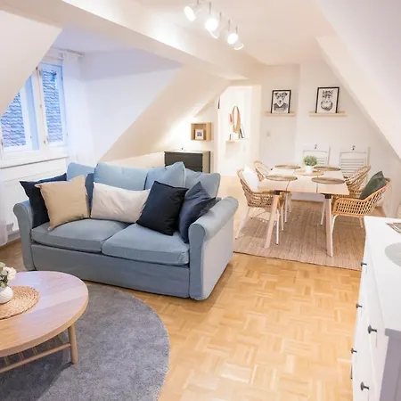 Cozy Kunsthaus Apartment Graz