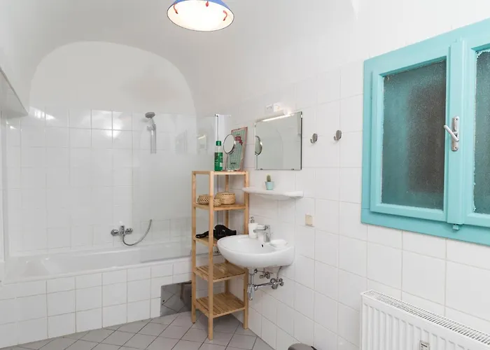 Cozy Kunsthaus Apartment Graz