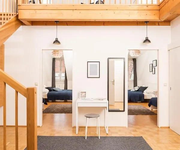 Cozy Kunsthaus Lägenhet *